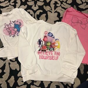 3 girl tops 
8-10 years old